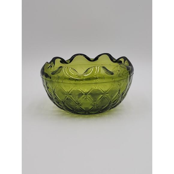 Vintage Indiana Glass Co Avocado Green Quilted Diamond Ruffled Bowl Glass - Picture 4 of 11